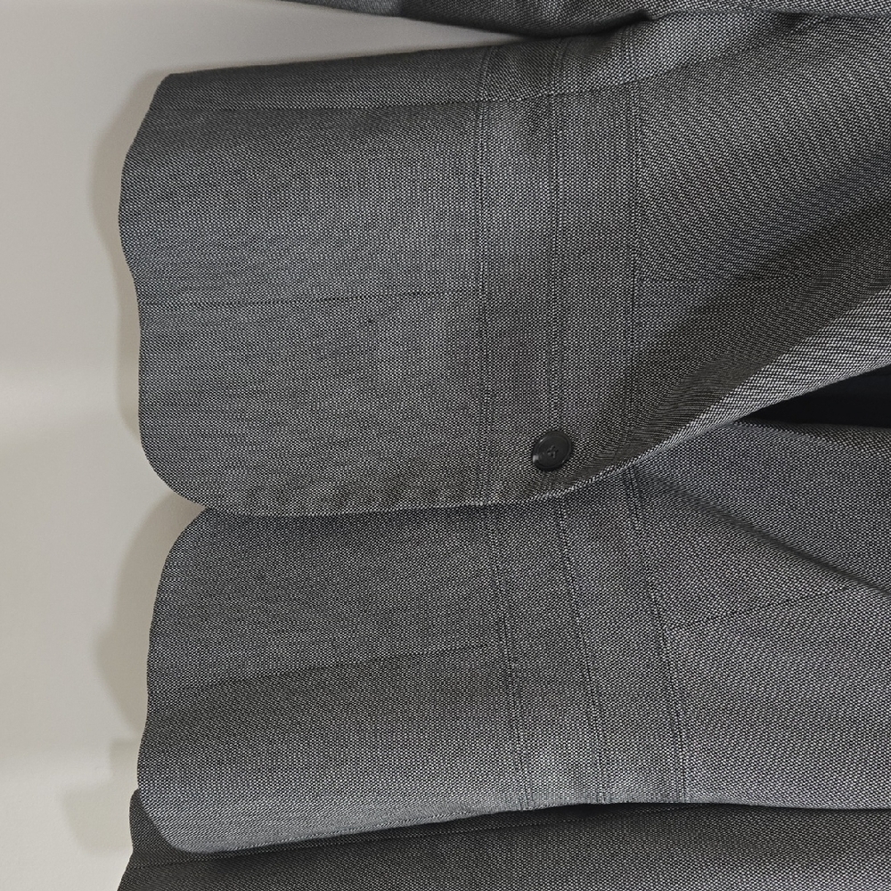 Jones New York Gray Blazer Professional Business Attire - Picture 9 of 11